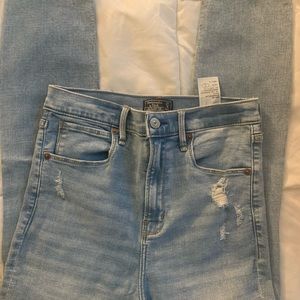 abercrombie and fitch jeans